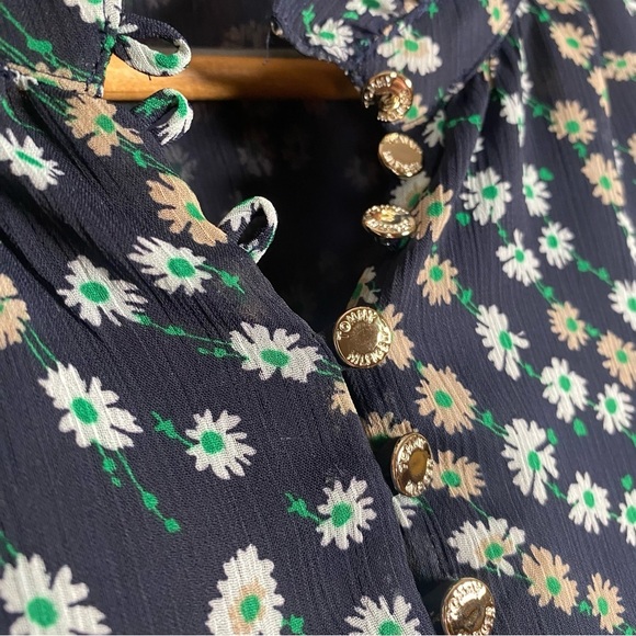 Tommy Hilfiger Navy Floral Lightweight Blouse with Ruffled Neckline and Buttons - Picture 4 of 10